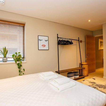 Modern 3 Bedroom Apartment In Paddington Londres Exterior foto
